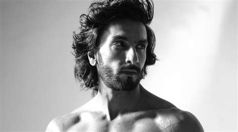 ranveer singh nudes|Ranveer Singh poses nude for magazine, fans say ‘love how he’s。